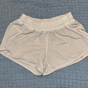 Women's Light Grey 2.5 inch Lulu Athletic Shorts